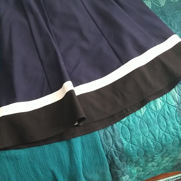 Calvin Klein Navy Black and White Dress Sz 4P - Picture 3 of 5